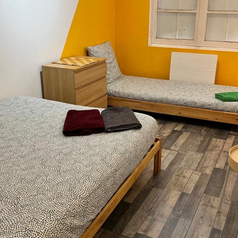 021 CHIC & COSY GRAND APPART 84m2 HYPERCENTRE WIFI SMART TV NETFLIX - Appartement 3 Chambres - 13