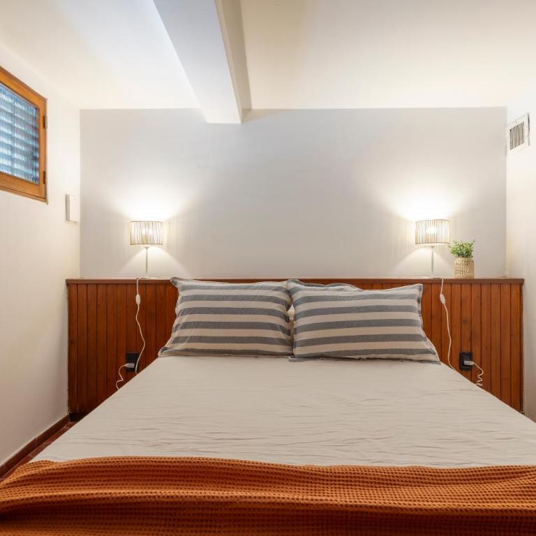 Amplia, cálida y súper ubicada - Casa de 5 dormitorios - 21