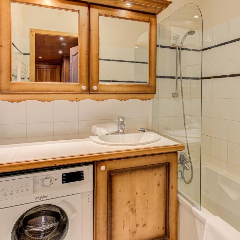 Apartment Kandahar, Alpes Travel, Les Houches, Sleeps 4 - Appartement 2 Chambres - 13