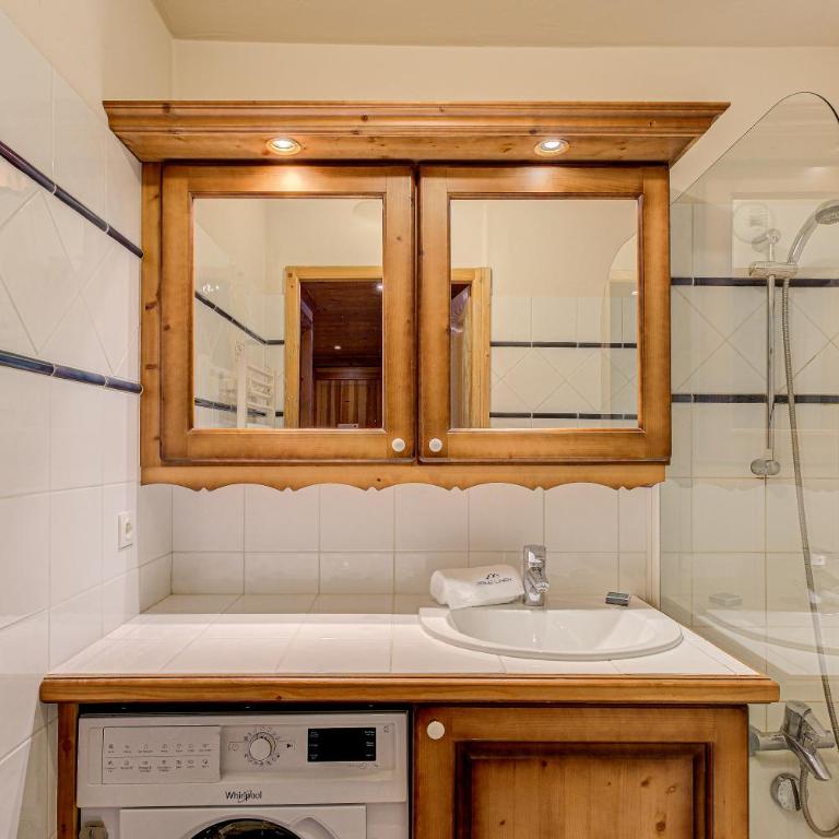 Apartment Kandahar, Alpes Travel, Les Houches, Sleeps 4 - Appartement 2 Chambres - 11