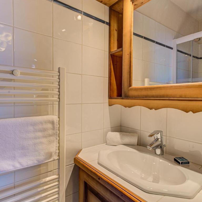 Apartment Kandahar, Alpes Travel, Les Houches, Sleeps 4 - Appartement 2 Chambres - 17