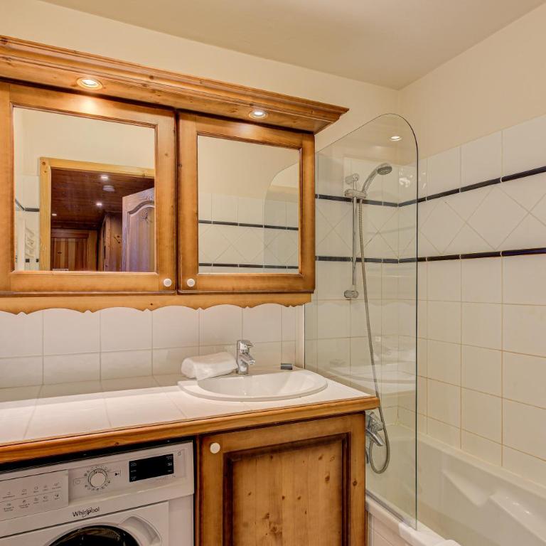 Apartment Kandahar, Alpes Travel, Les Houches, Sleeps 4 - Appartement 2 Chambres - 16