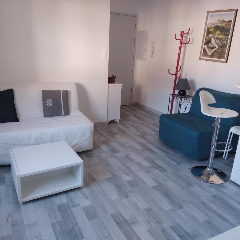 Studio 25 m2 centre Uriage - Studio - 3