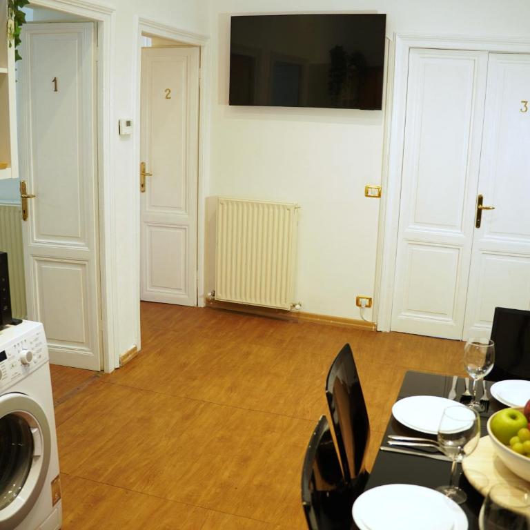 Charming Home in Termini - Appartamento con 4 Camere da Letto - 62