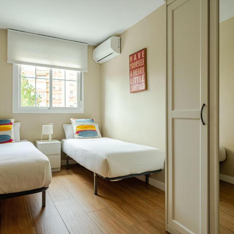 Torneo FREE PARKING luminoso climatizado 7 PAX - Apartamento - 40