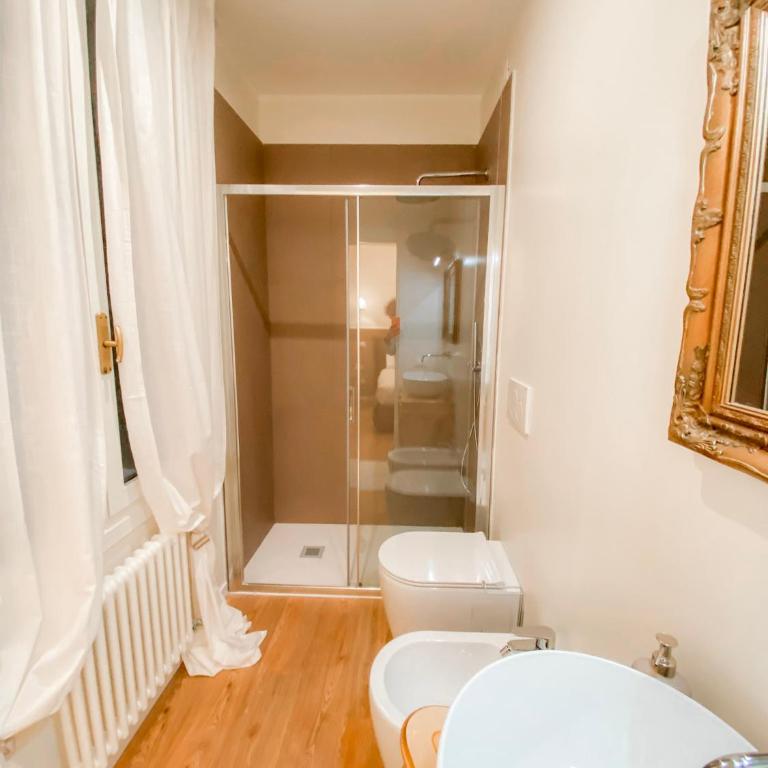 San Polo Luxury Suites in Venice - Camera Matrimoniale Superior - 7