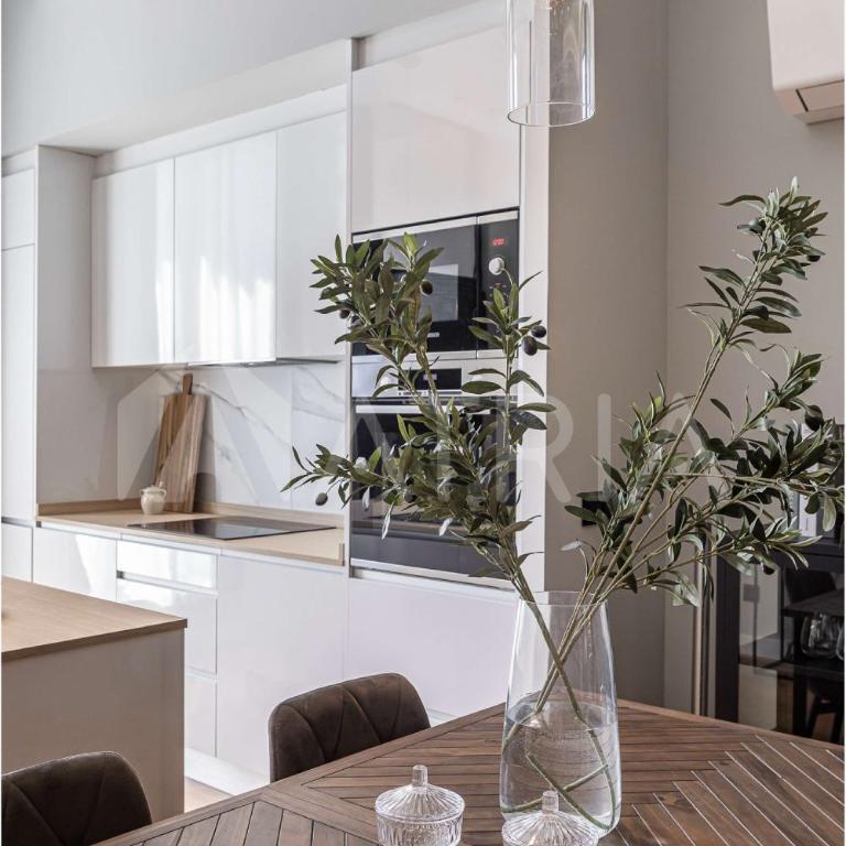 Flat 5 10m walk to Bernabeu Real Madrid stadium - Apartment - 5