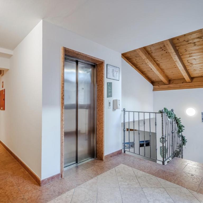 Hotiday Apartments Santa Cristina - Monolocale con Balcone - 22