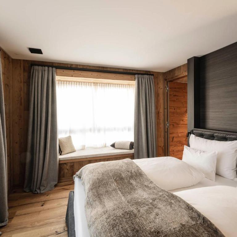 DISTINCTIVE LUXURY DOLOMITI Apartments TERRE71 - Appartamento Deluxe con 2 Camere da Letto e Vista Giardino - 18