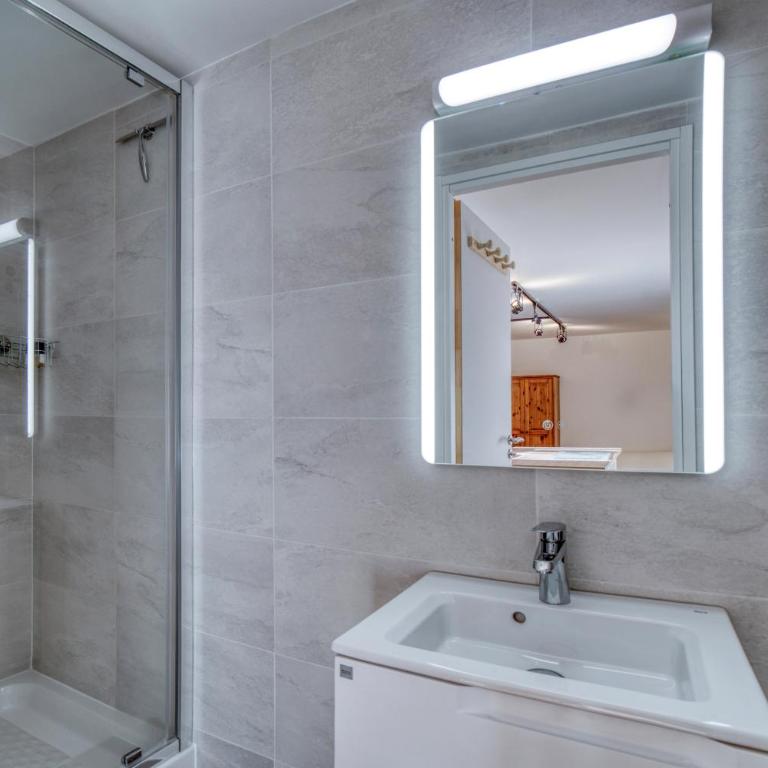 Studio 2 personnes - Appartement 1 Chambre - 12