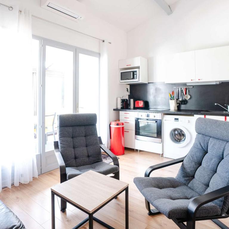 Pavillon Climatisé avec Mezzanine, WIFI et Parking Privé - Gruissan Les Ayguades - FR-1-409-187 - Villa - 13