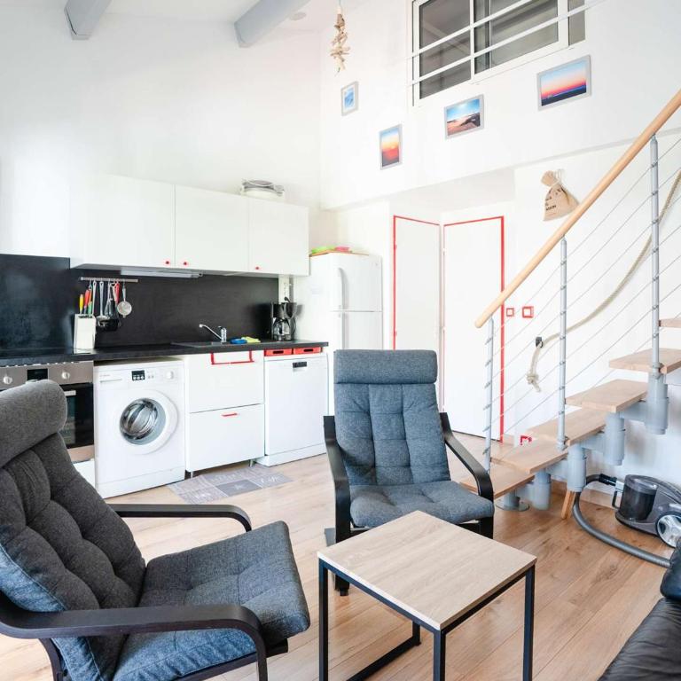 Pavillon Climatisé avec Mezzanine, WIFI et Parking Privé - Gruissan Les Ayguades - FR-1-409-187 - Villa - 16