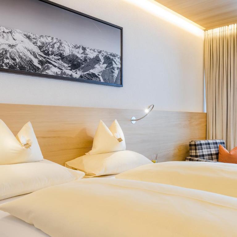 Cresta.Alpin.Sport.Hotel - Doppelzimmer mit Balkon - 2