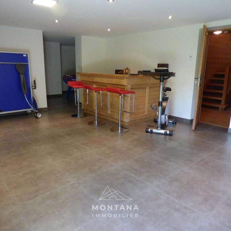 Chalet de luxe au calme avec salle de jeux, belle terrasse et proximité ski - Grand-Bornand - FR-1-458-193 - Chalet - 15