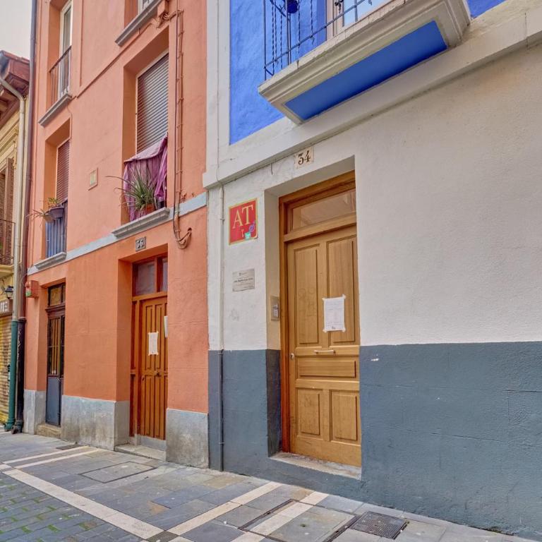 Apartamento Zure Etxea by Clabao - Three-Bedroom Apartment - 17