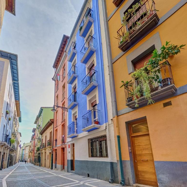 Apartamento Zure Etxea by Clabao - Three-Bedroom Apartment - 18