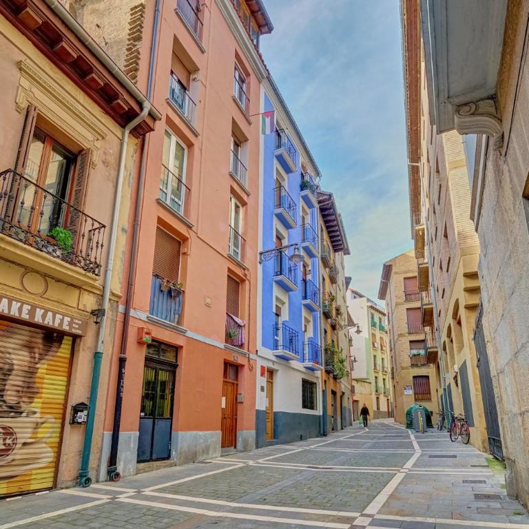 Apartamento Zure Etxea by Clabao - Three-Bedroom Apartment - 20