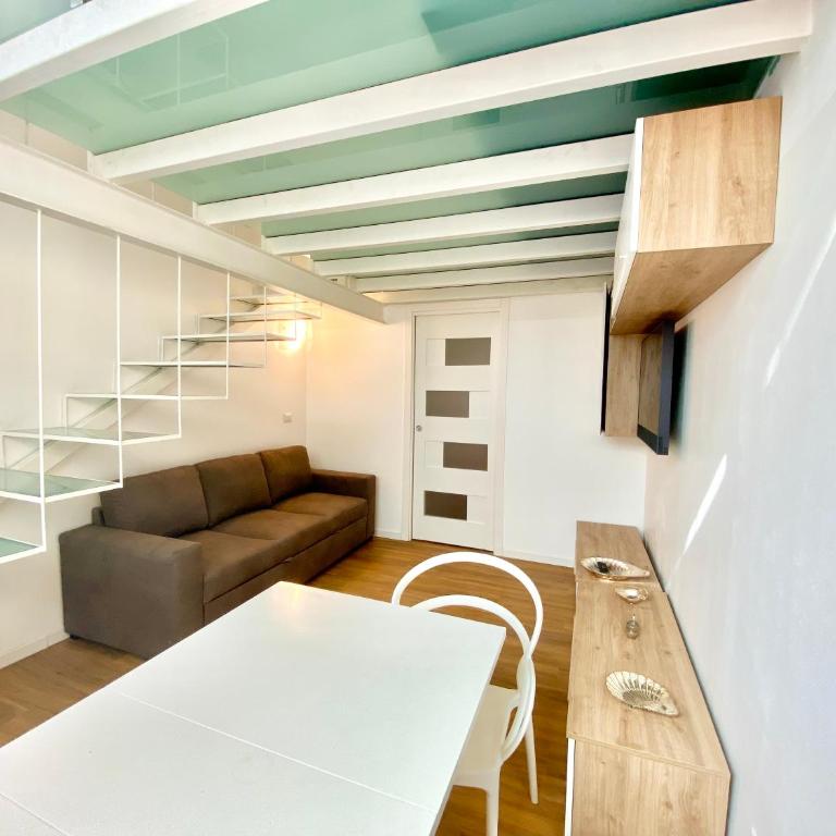 Loft 20 minuti dal duomo - Moderno e accogliente - Appartamento con 2 Camere da Letto - 30