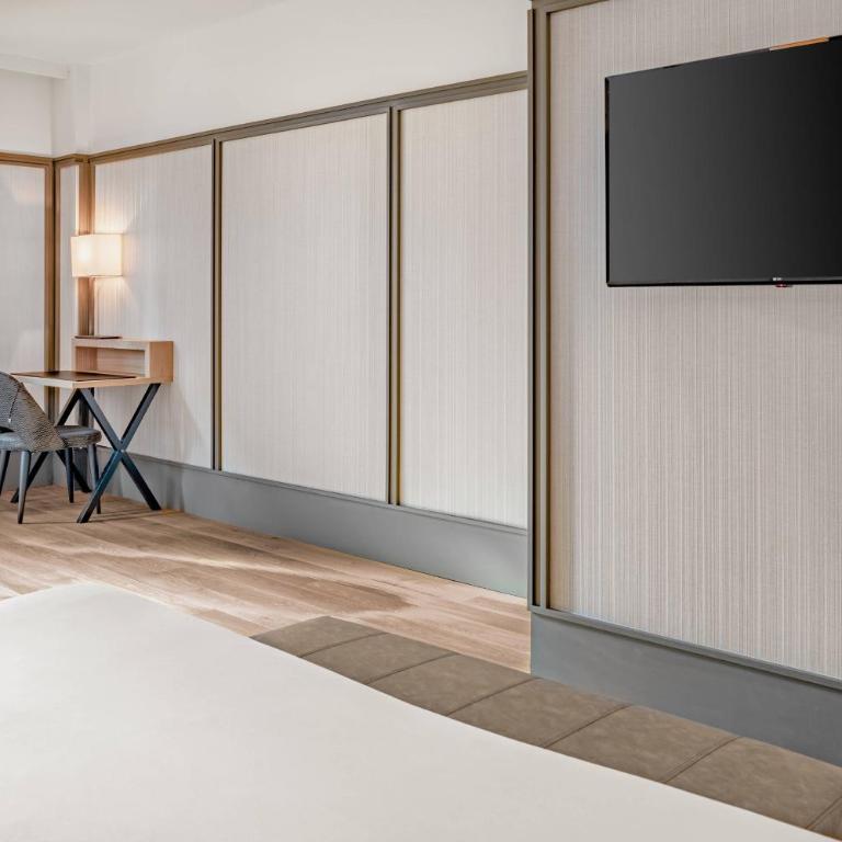 AC Hotel Avenida de América by Marriott - Habitación Superior con cama extragrande - 2
