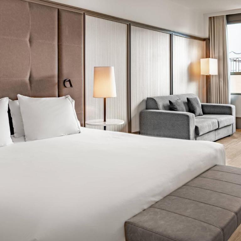 AC Hotel Avenida de América by Marriott - Habitación Superior con cama extragrande - 6