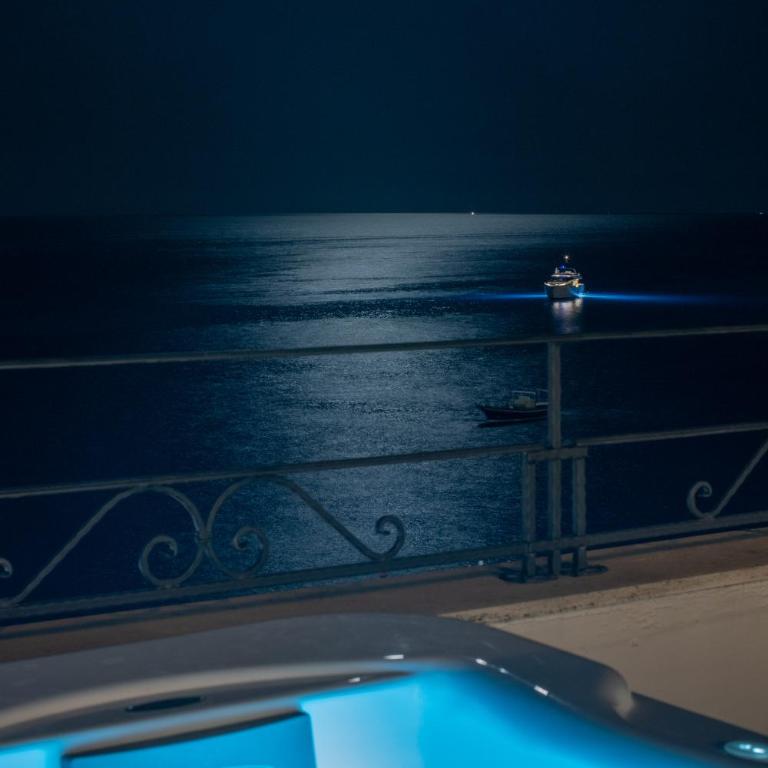 Hotel Aurora - Camera Deluxe Matrimoniale/Doppia con Letti Singoli, con Vasca Idromassaggio - 3