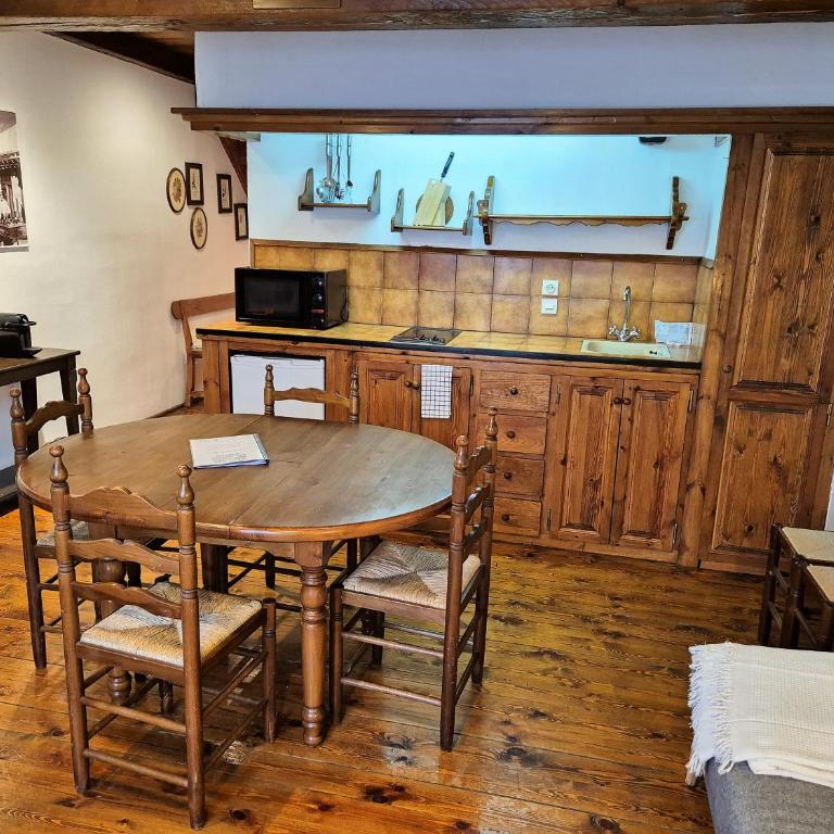 La Pleta Del Tarter - Three-Bedroom House - 1