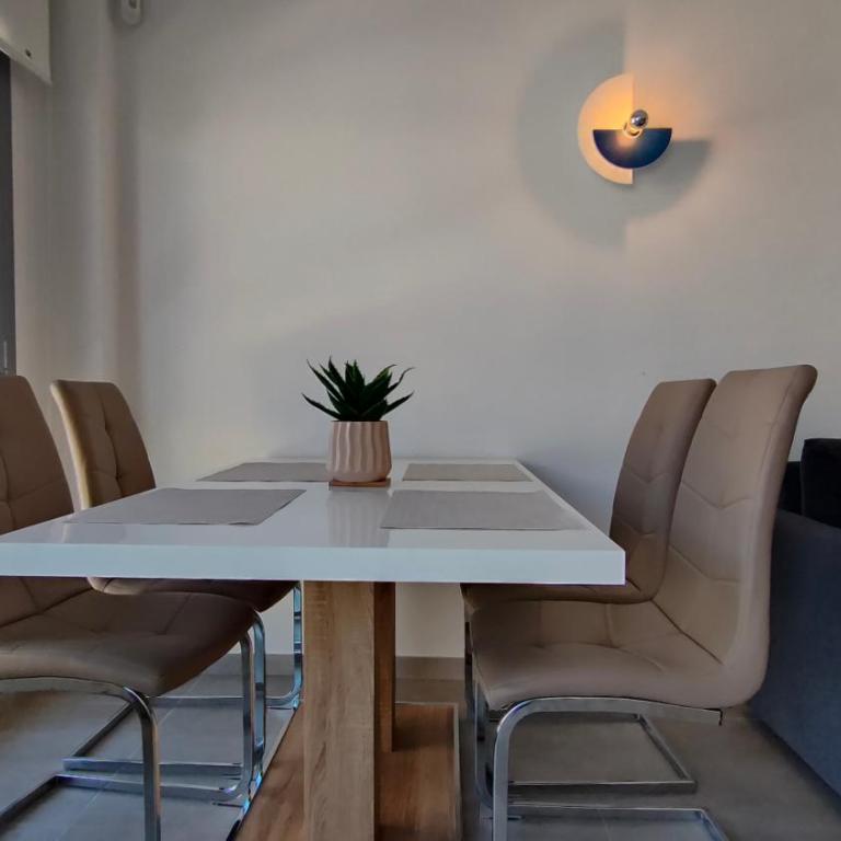 Villa Amalia II - Heated Pool, Sauna & Jacuzzi - Two-Bedroom Family Apartment - 6