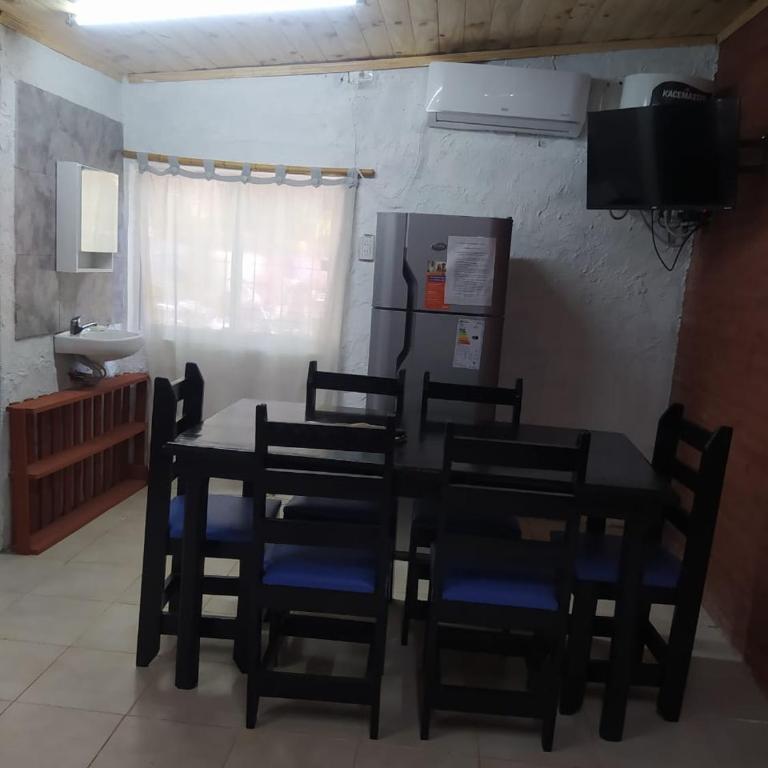 CASA CON PILETA para fin de semana con wifi StarLink, estacionamiento interno, parrilla, etc - Loft - 7