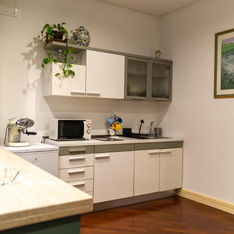 Pasubio Urban Suites - Appartamento con 1 Camera da Letto con Balcone e Vista Città - 11