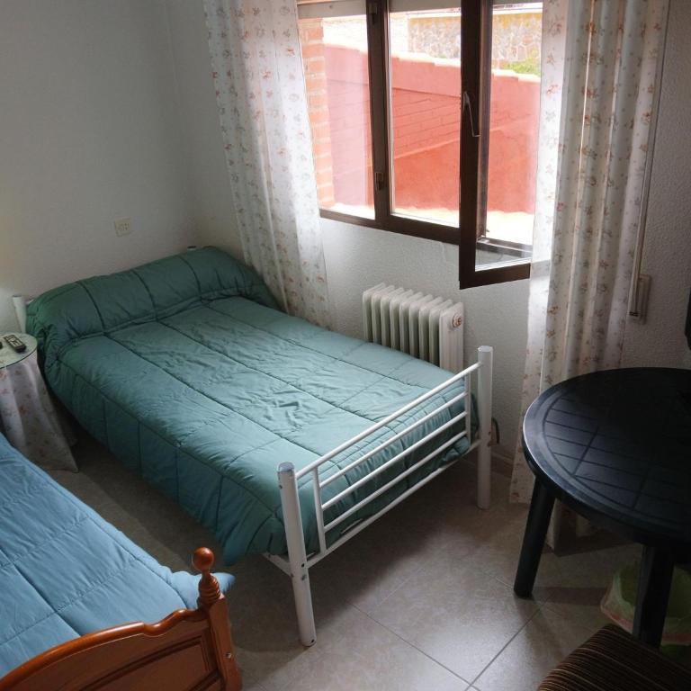 Private Double Room in Toledo - Habitación Triple - 8