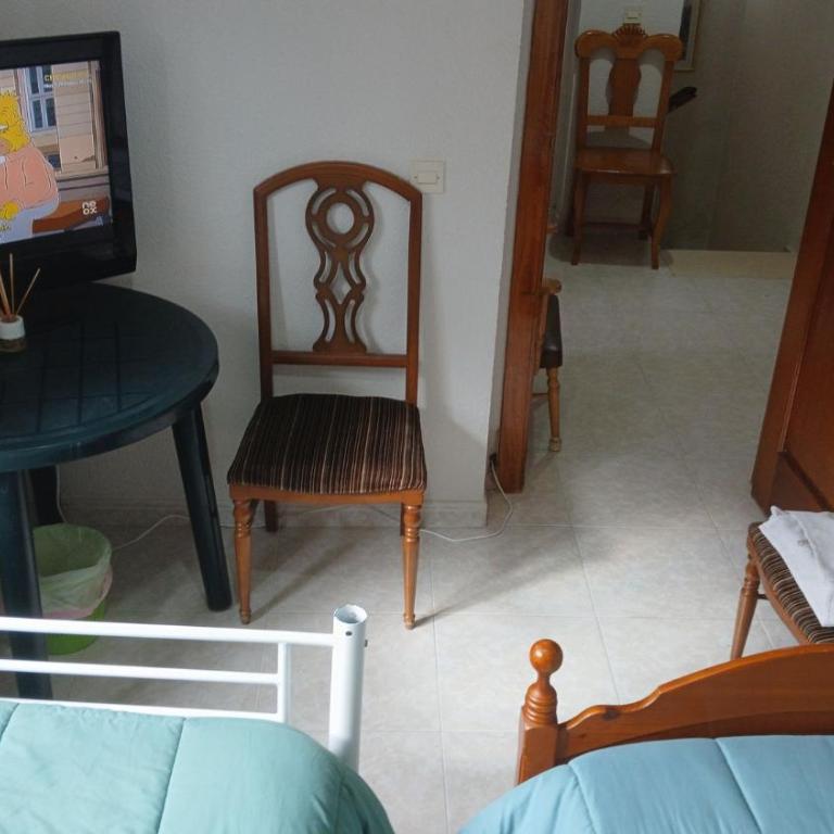 Private Double Room in Toledo - Habitación Triple - 11