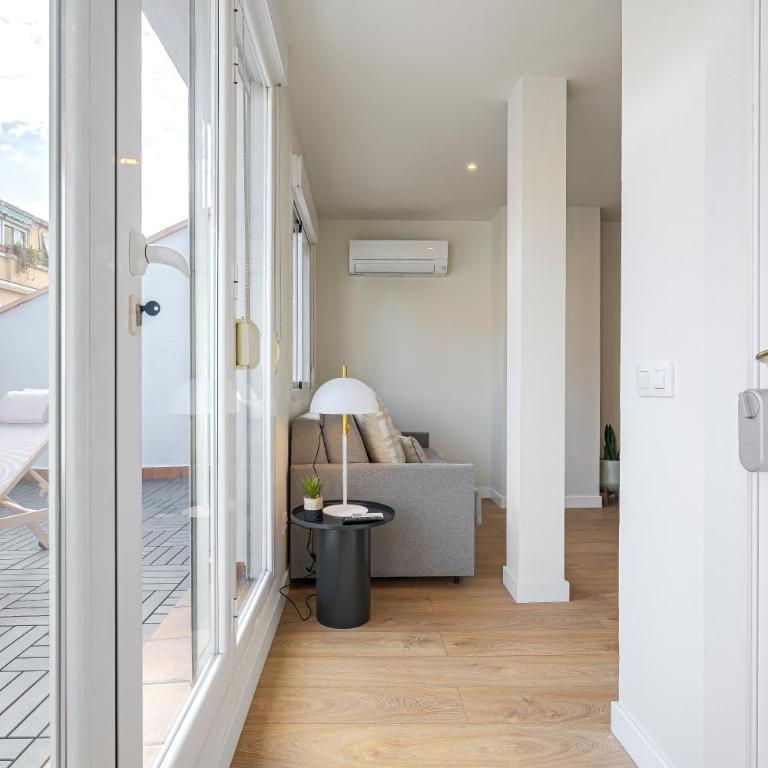 Madrid Sur Apartments by Olala Homes - Apartment with Terrace - 11