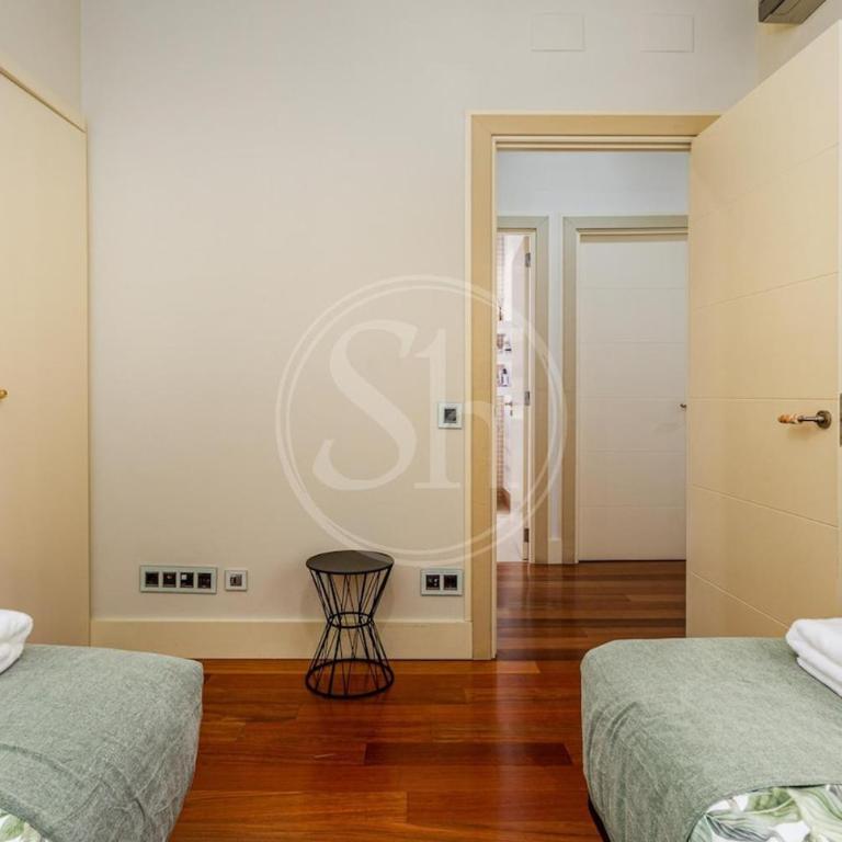 Espacioso apartamento cerca de Diagonal - Three-Bedroom Apartment - 34