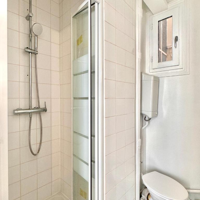 Spacious flat near Montparnasse Bausset 4th - Appartement 1 Chambre - 9