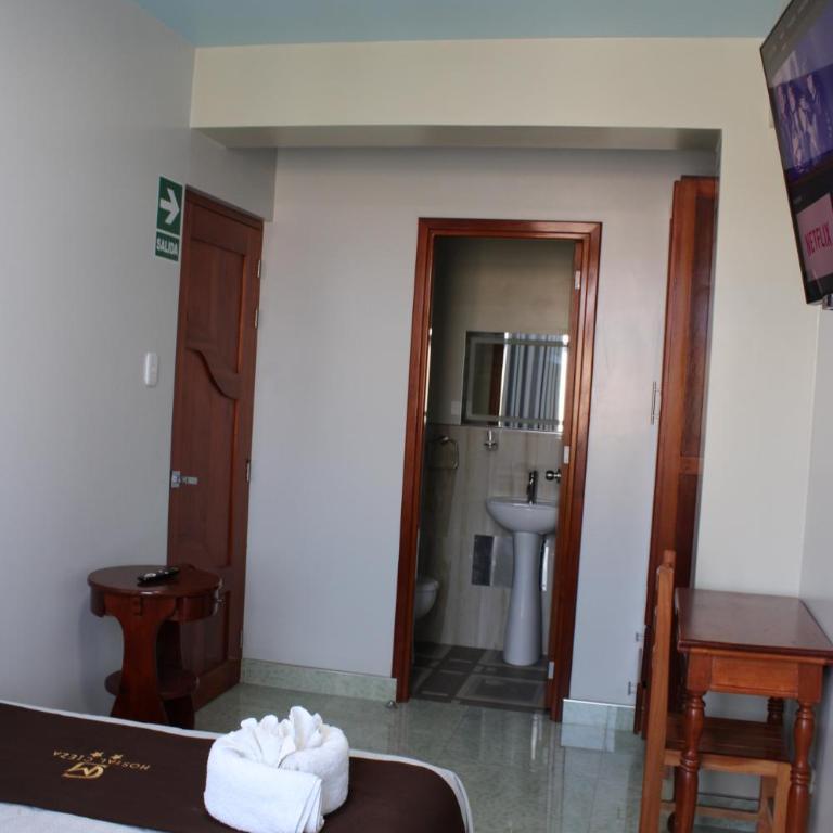 Hostal Cieza - Habitación Deluxe - 11