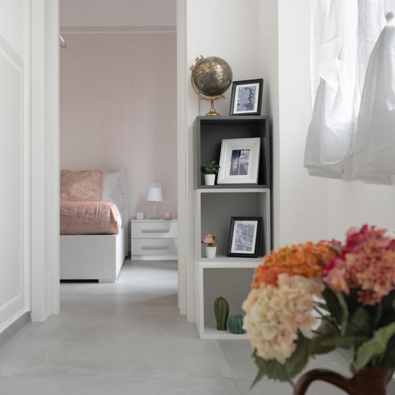 Via Ponte alle Mosse, 19 - Florence Charming Apartments - A chic, newly renovated apartment near Tram Leopolda, a few min from downtown - Two-Bedroom Apartment - 27