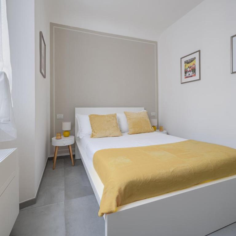 Via Ponte alle Mosse, 19 - Florence Charming Apartments - A chic, newly renovated apartment near Tram Leopolda, a few min from downtown - Two-Bedroom Apartment - 26