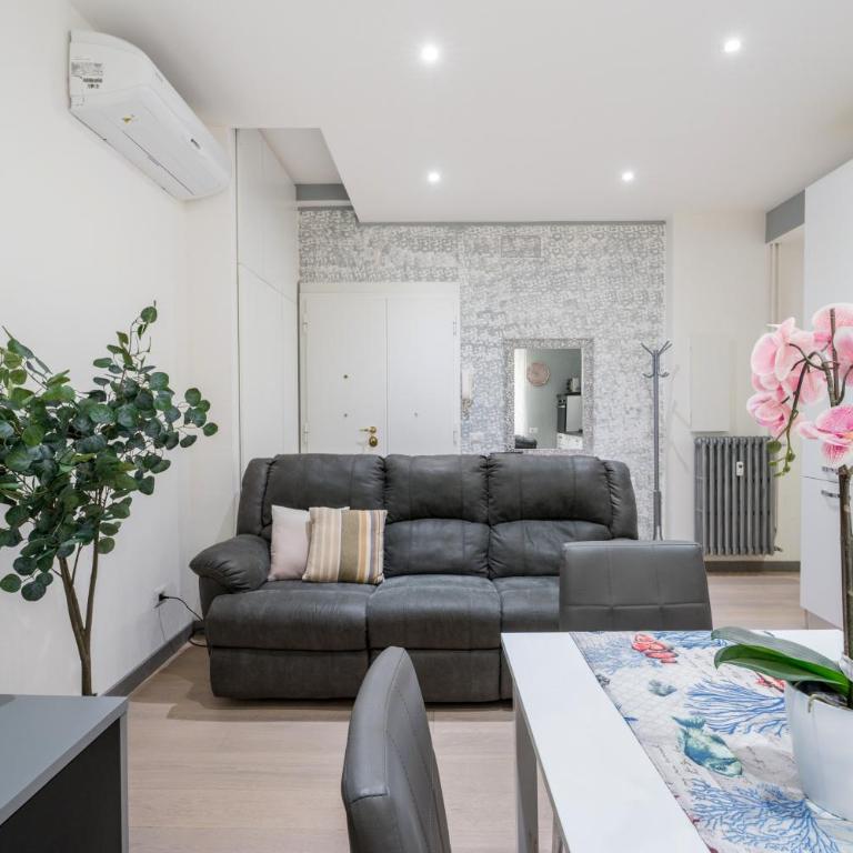 Silver Dream Cornelia, Elegant Apt with Car Park - Appartamento con 2 Camere da Letto - 1