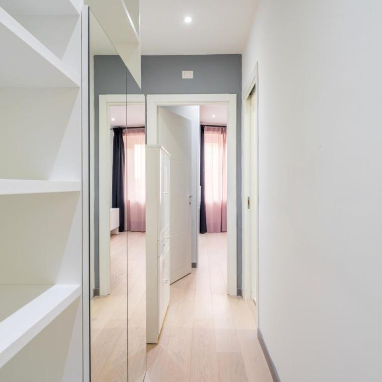Silver Dream Cornelia, Elegant Apt with Car Park - Appartamento con 2 Camere da Letto - 11