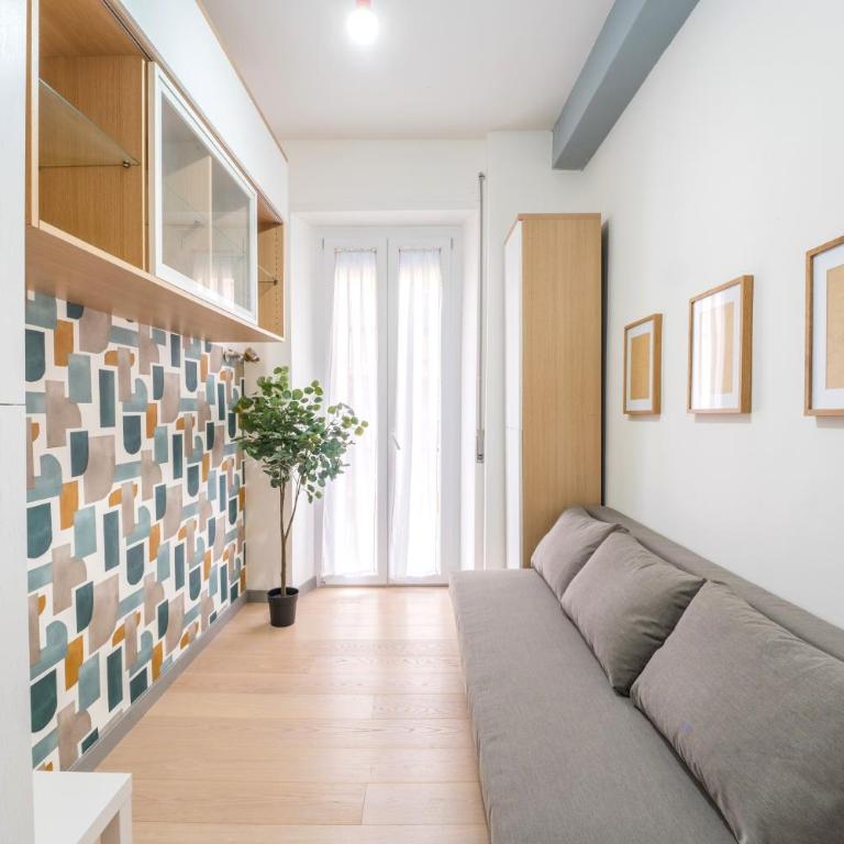 Silver Dream Cornelia, Elegant Apt with Car Park - Appartamento con 2 Camere da Letto - 3