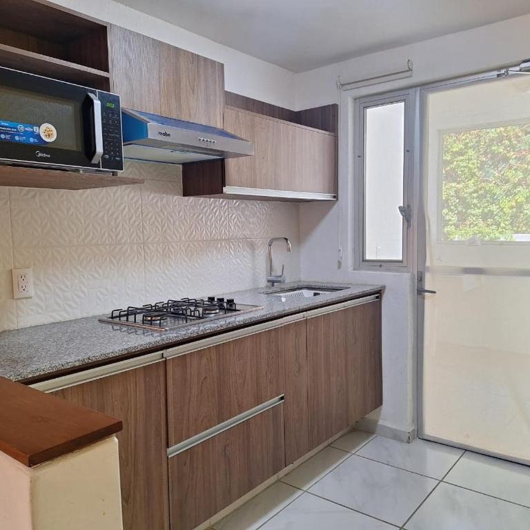 Bonitos departamentos frente a la Expo Guadalajara - Two-Bedroom Superior Apartment - 5