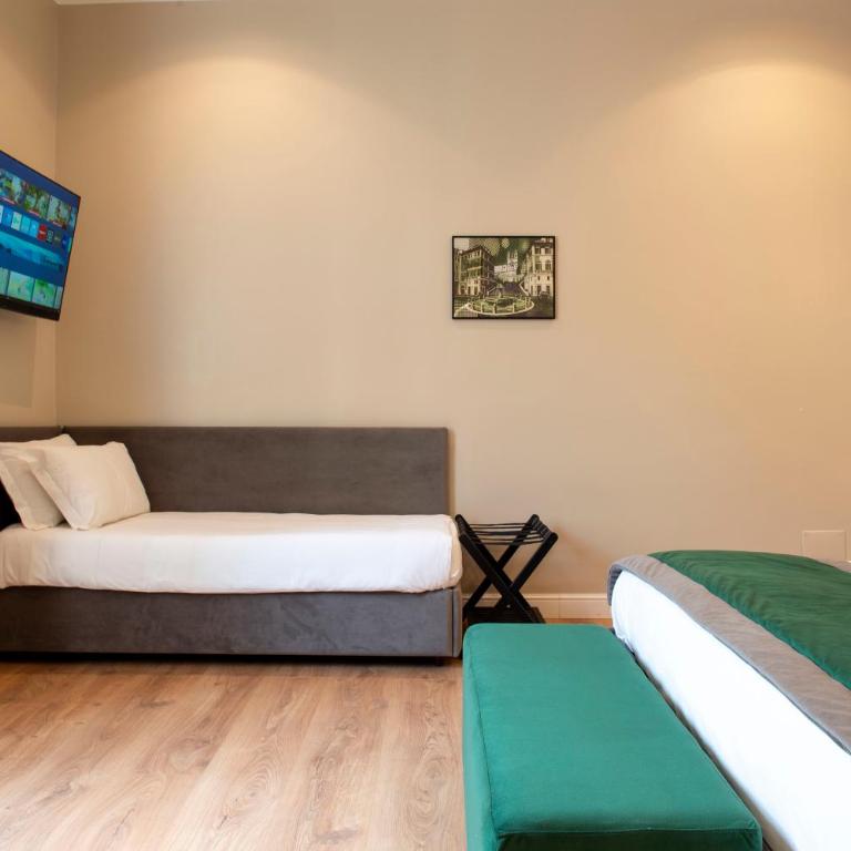 Hotel AD Suites Nazionale - Camera Tripla Executive - 12