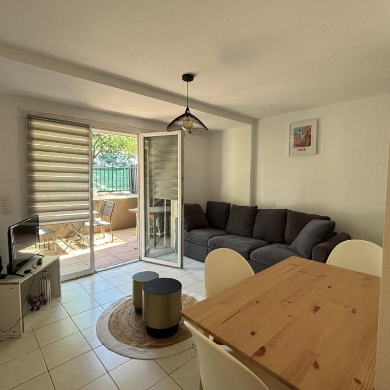 Apt In The City Center Residence With Pool - Apartamento - 9