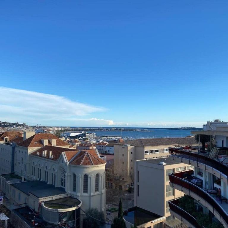 C010 - Magnifique Appartement Toit Terrasse - Apartment - 1