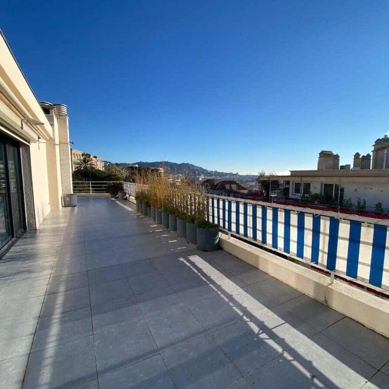 C010 - Magnifique Appartement Toit Terrasse - Apartment - 24