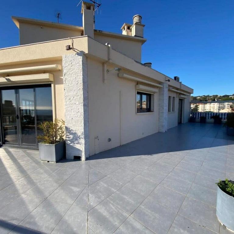 C010 - Magnifique Appartement Toit Terrasse - Apartment - 29