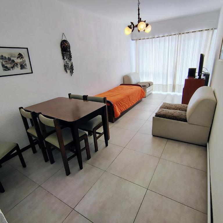 Dos Ambientes Plaza Colon con Wifi - Apartamento con ducha - 1