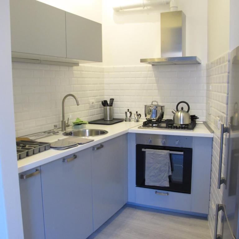 Spacious, Modern, Bright Apartment, near Piazza Navona! - Appartamento con 2 Camere da Letto - 15