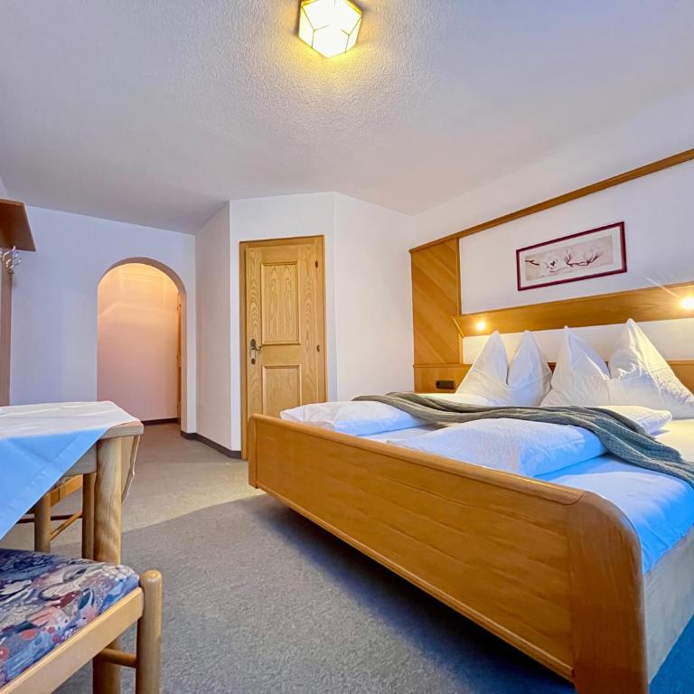 Untergrundgut - Double Room with Balcony - 3