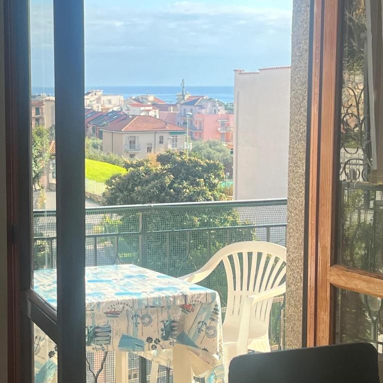 APARTMENT Aurora & Nicole IDEAL per bike 1 free parkings large e wi-fi free e x family mtb climbing con terazza vista mare - Appartamento con Balcone - 9